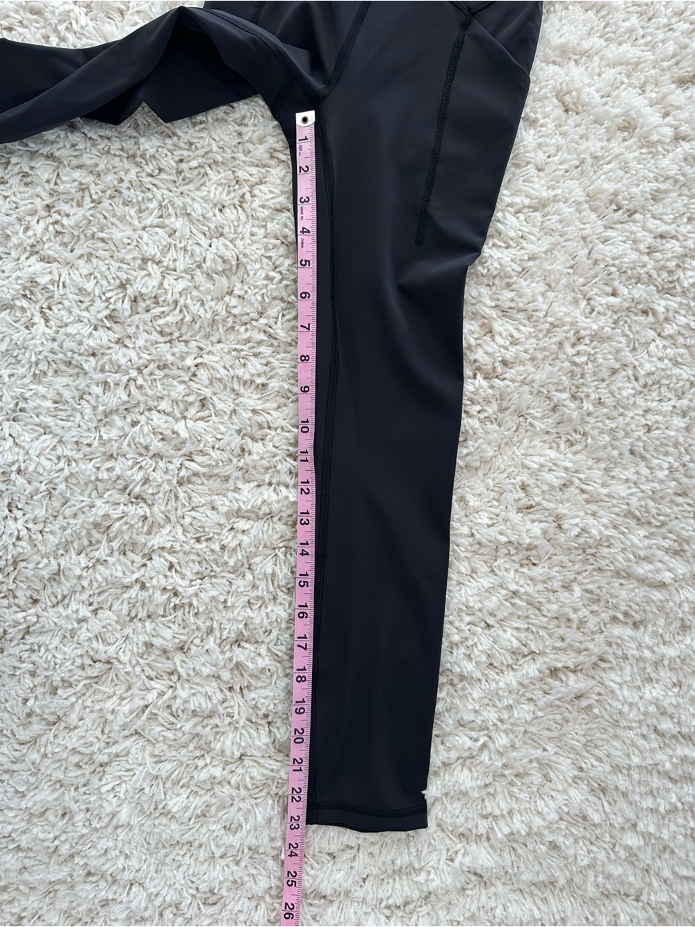 lululemon - Picture 6 of 6